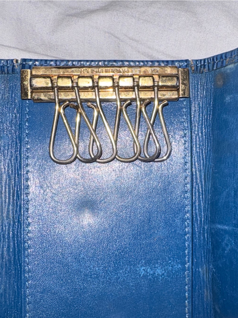 Louis Vuitton Epi Toledo Blue 6-Key Holder Key Case Wallet Vintage 2001 - Picture 5 of 9